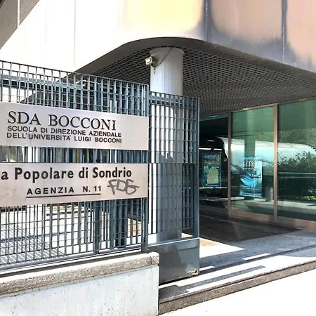 Bocconi-navigli 10 Milano