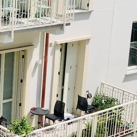 Bocconi-navigli 10 Lägenhet *